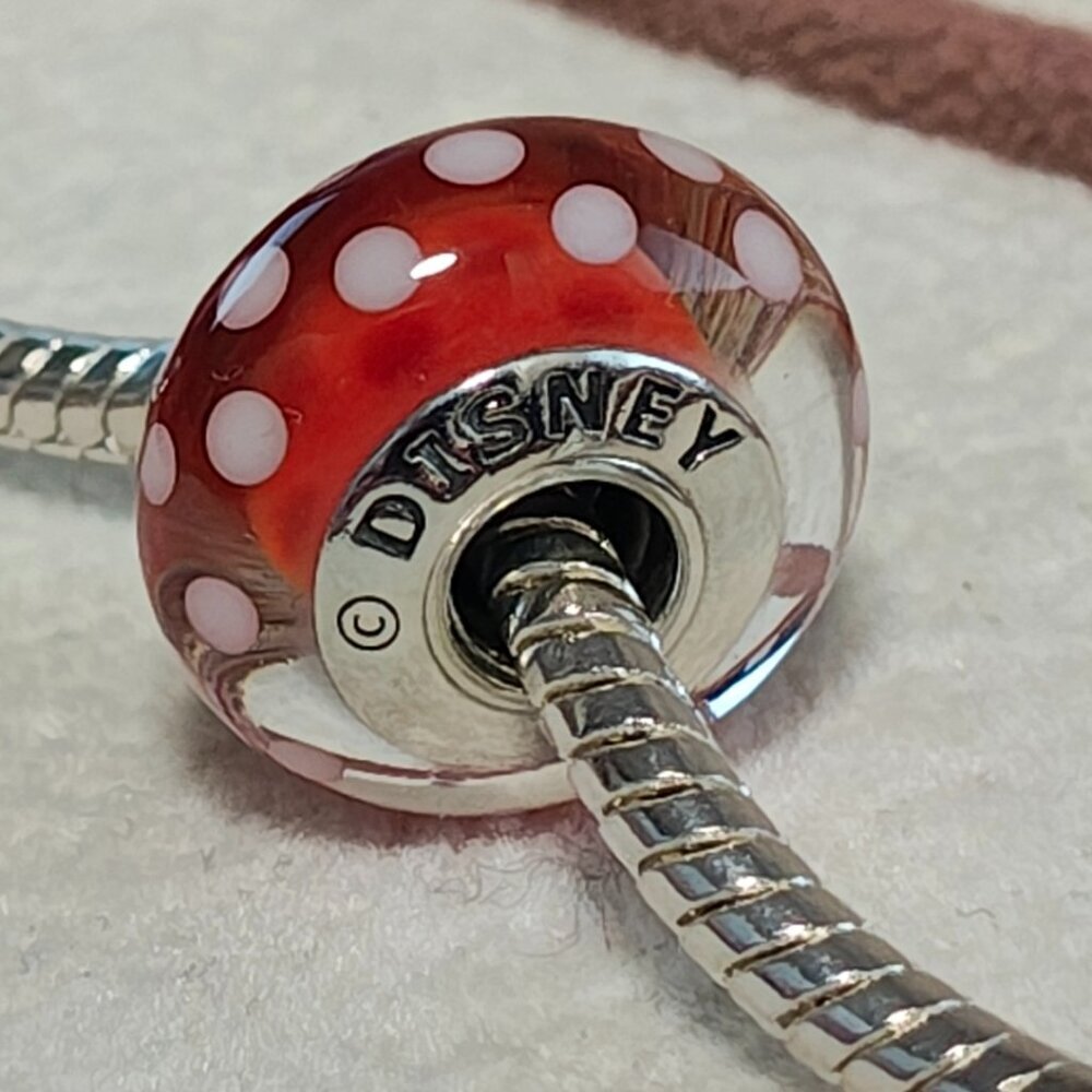 Authentic Retired Disney Minnie's Signature Look Murano - 791635 - Picture 4 of 4